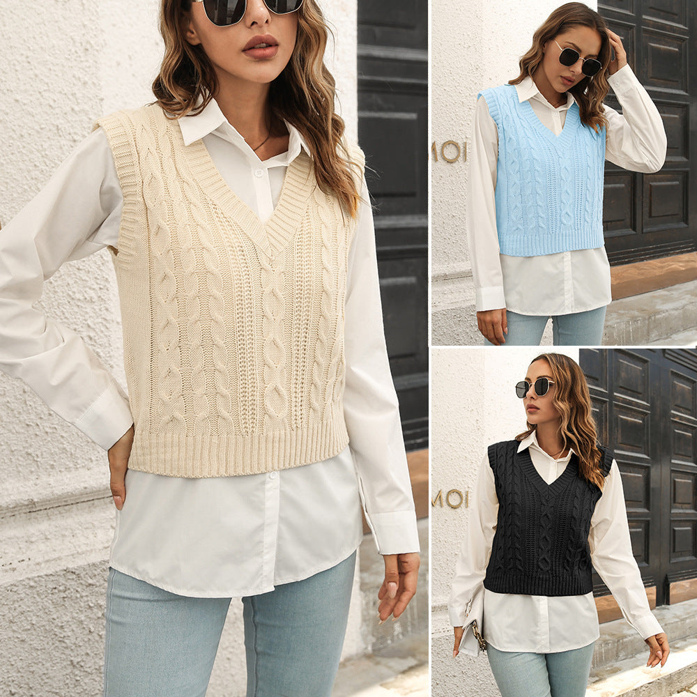 StillSerene™ Sweater Vest Women - White & Black sweater vest.